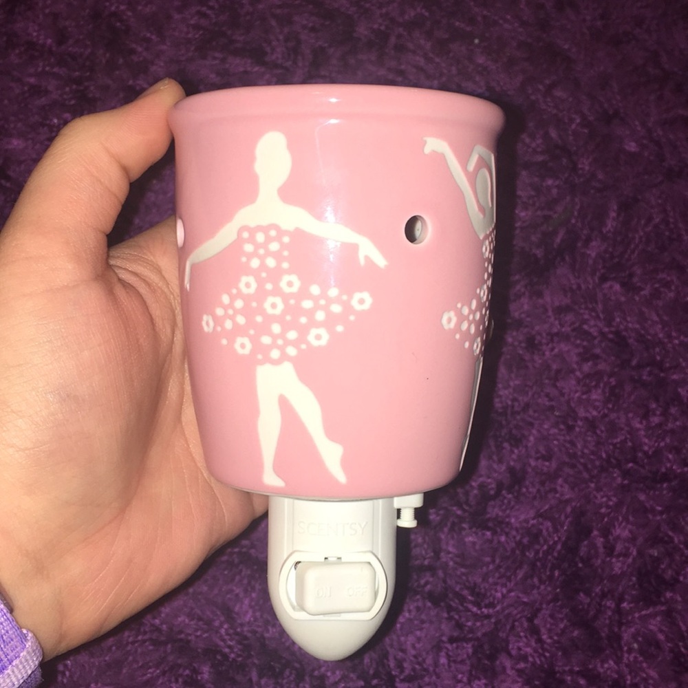 Ballerina Tart Warmer